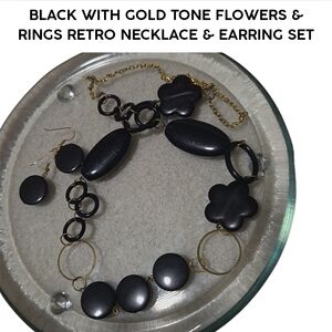 🫟 3/$12 🫟 Black and Gold Flower Necklace & Earring Set